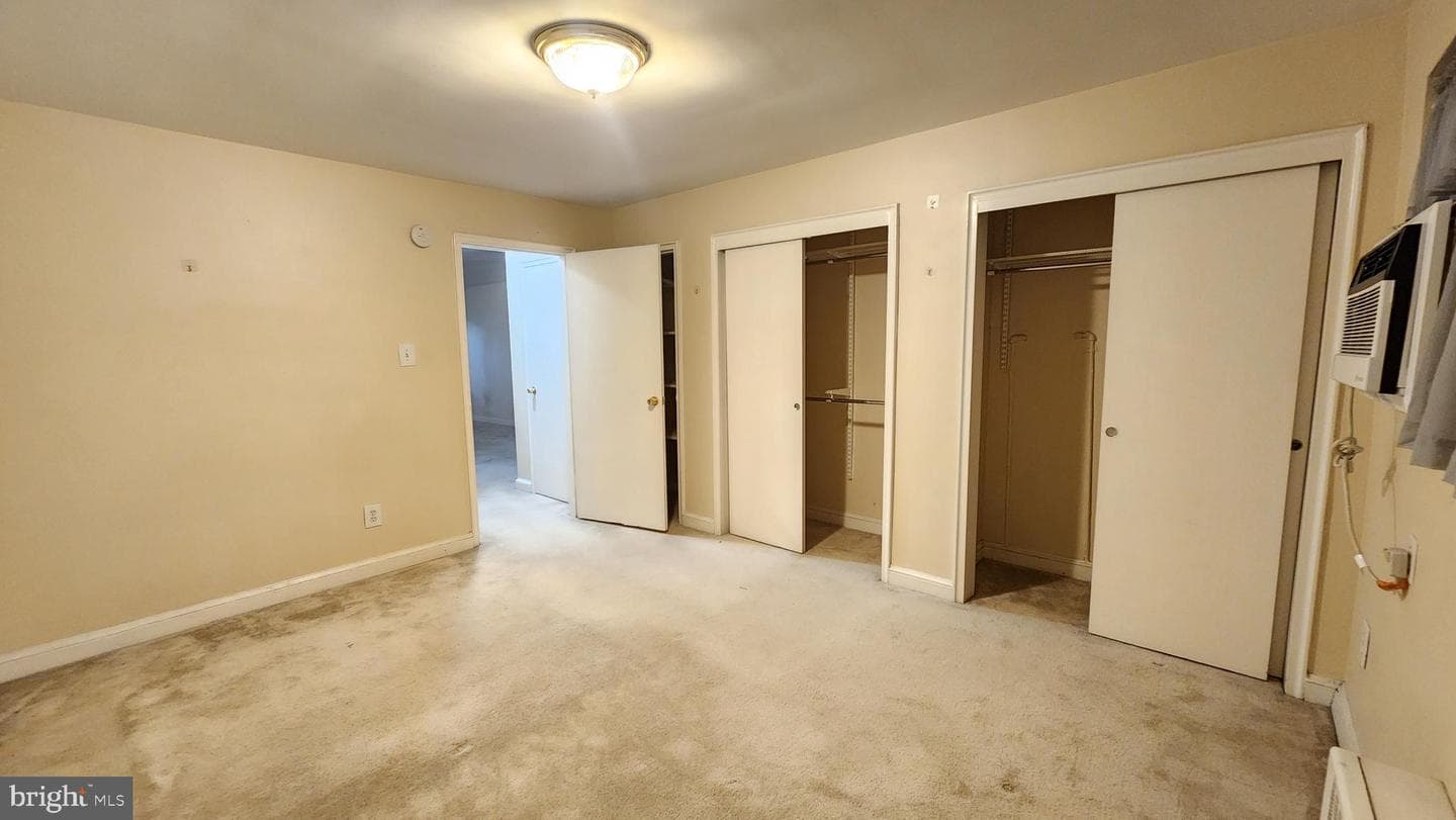 1575 N Colonial Terrace #204-Y photo 6