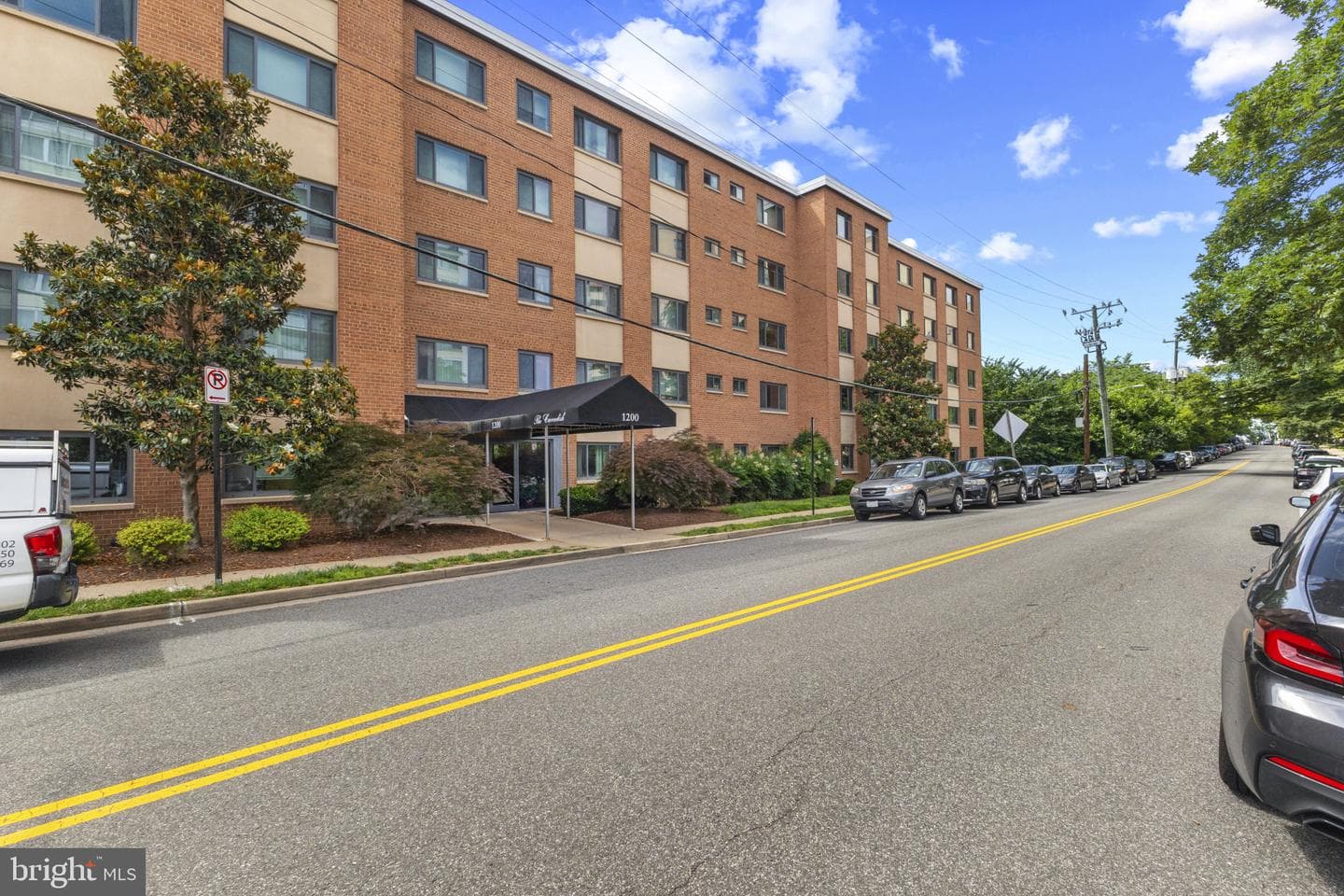 1200 S Arlington Ridge Road #409 photo 4