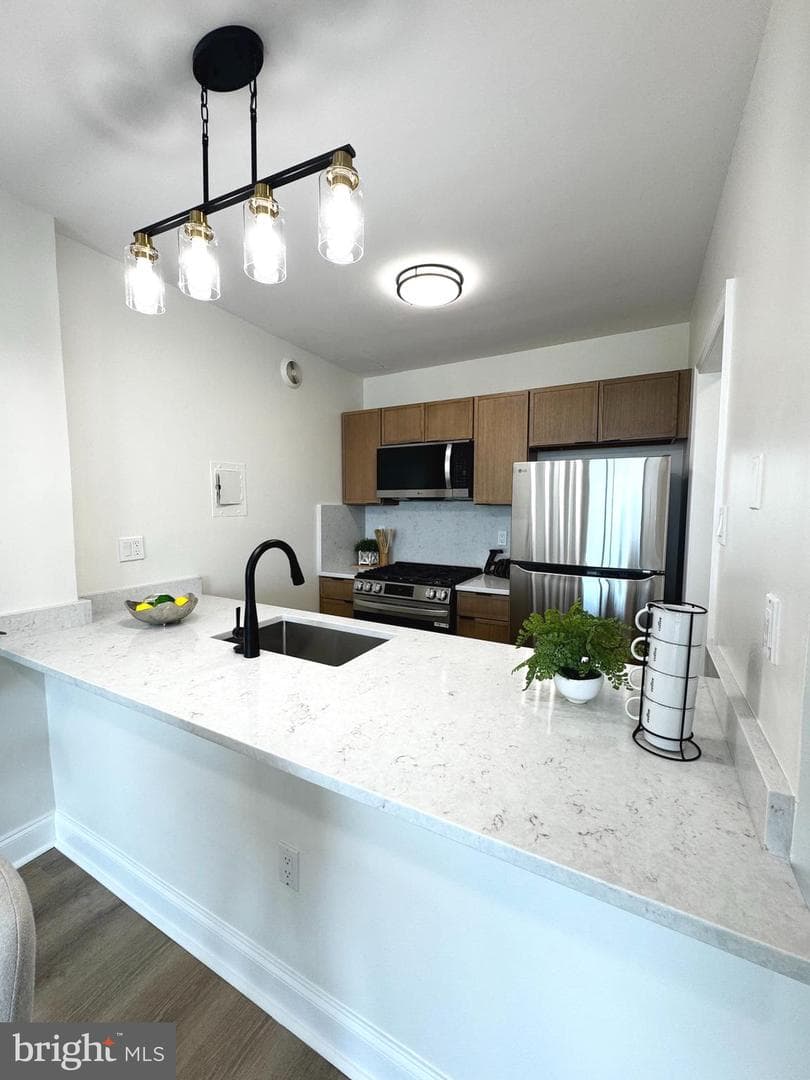 4141 N Henderson Road #1220 photo 7