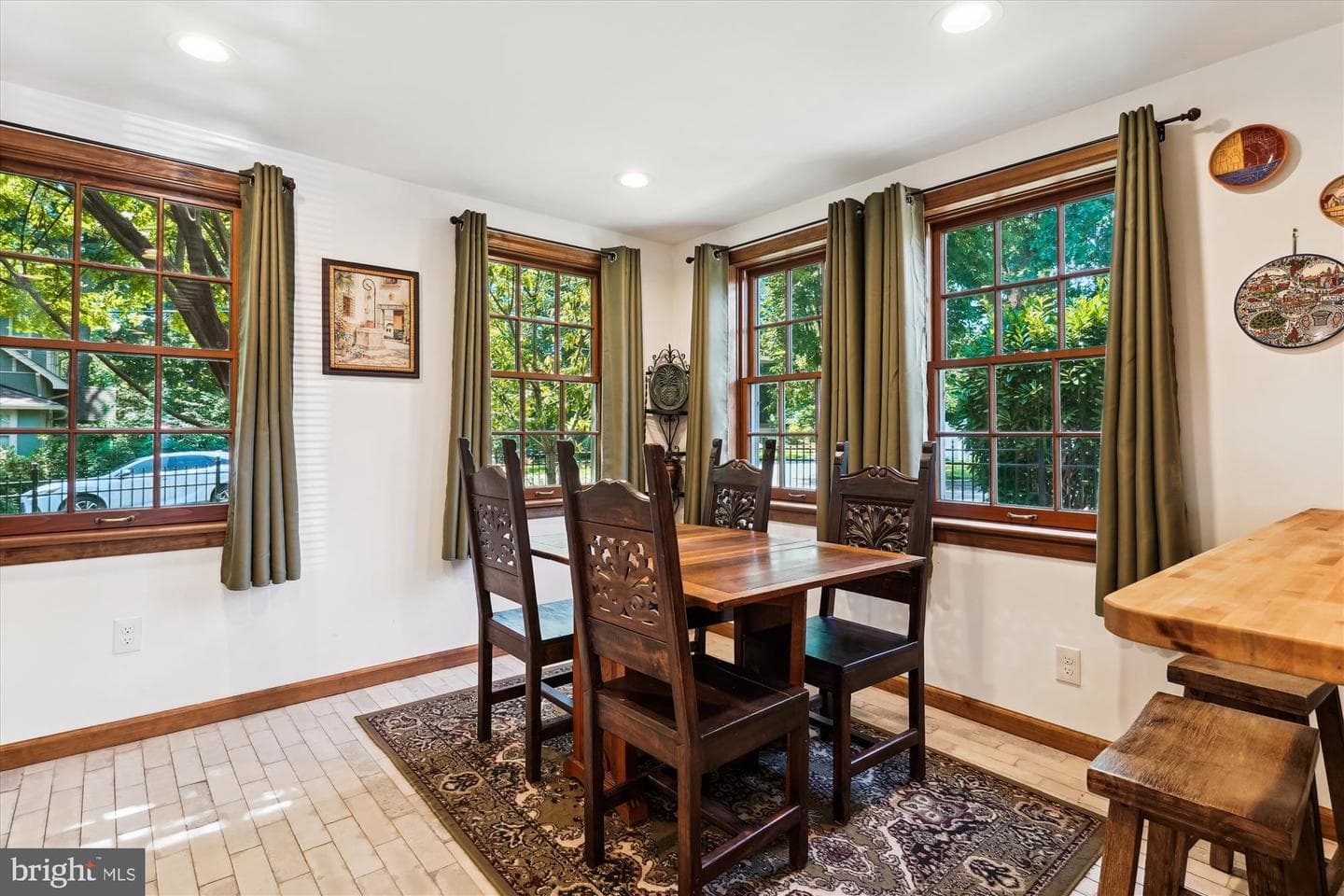 133 N Highland Street N photo 22