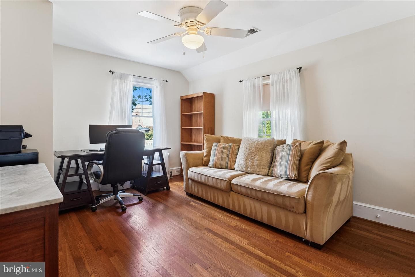 133 N Highland Street N photo 37