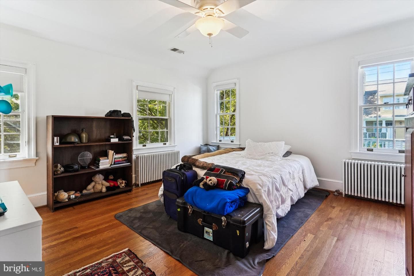 133 N Highland Street N photo 40