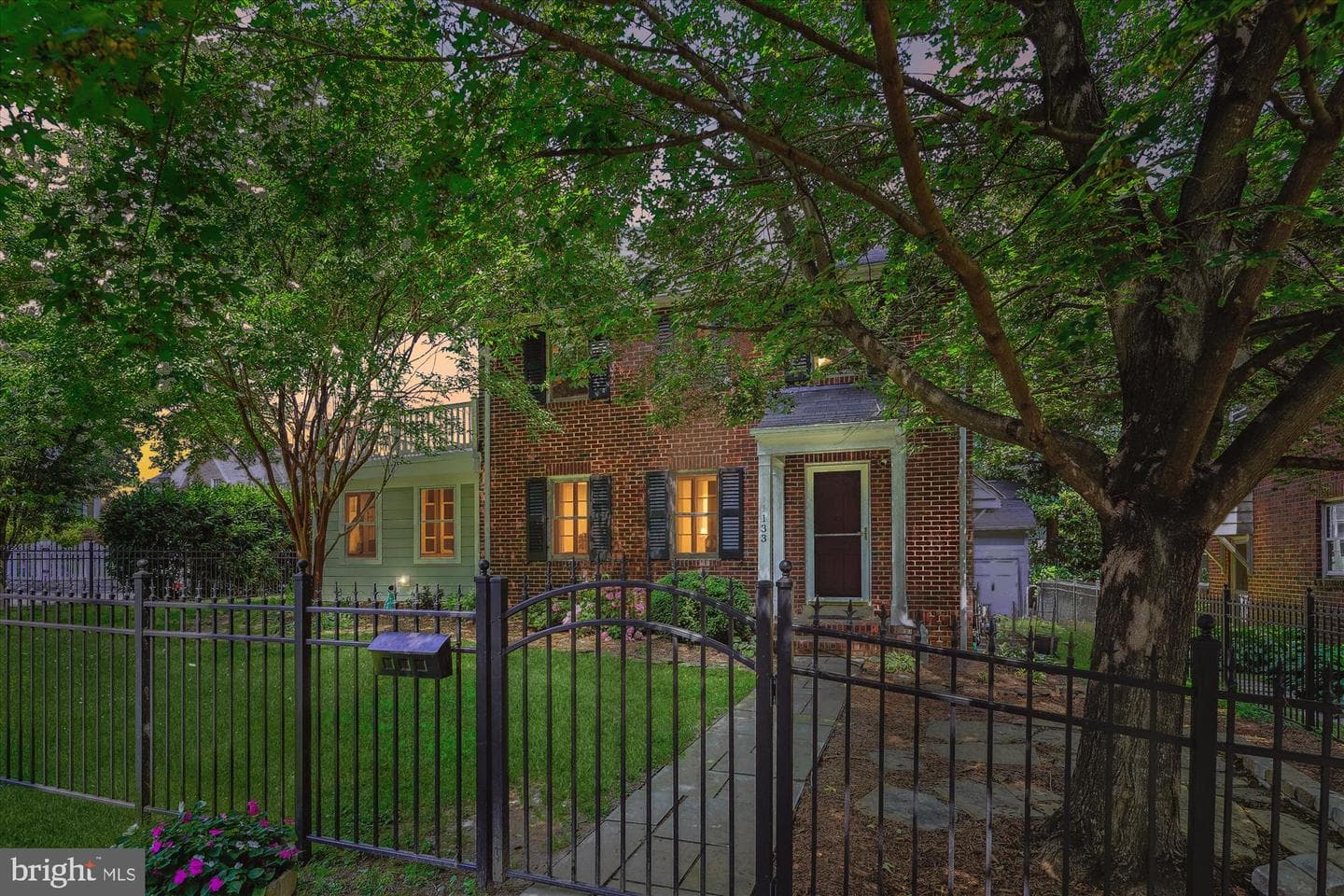 133 N Highland Street N photo 49