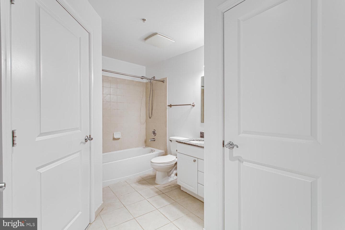 3650 S Glebe Road #239 photo 25