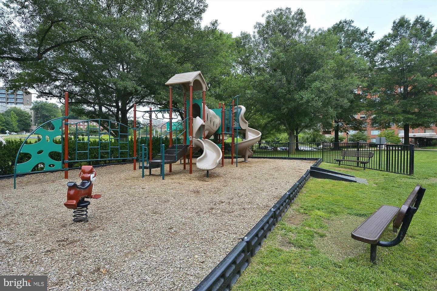 1121 Arlington Boulevard #724 photo 28