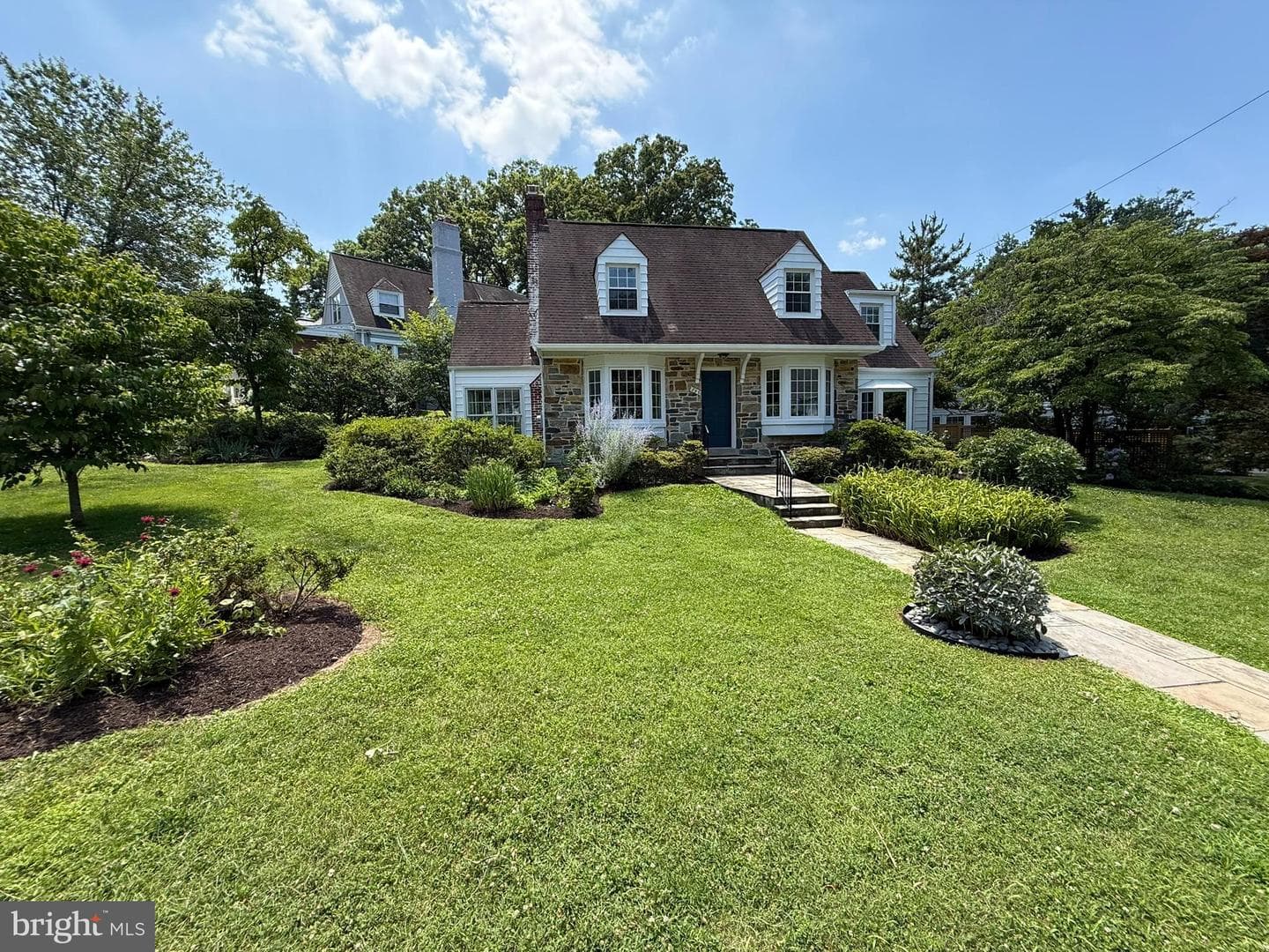 898 N Kentucky Street photo 1