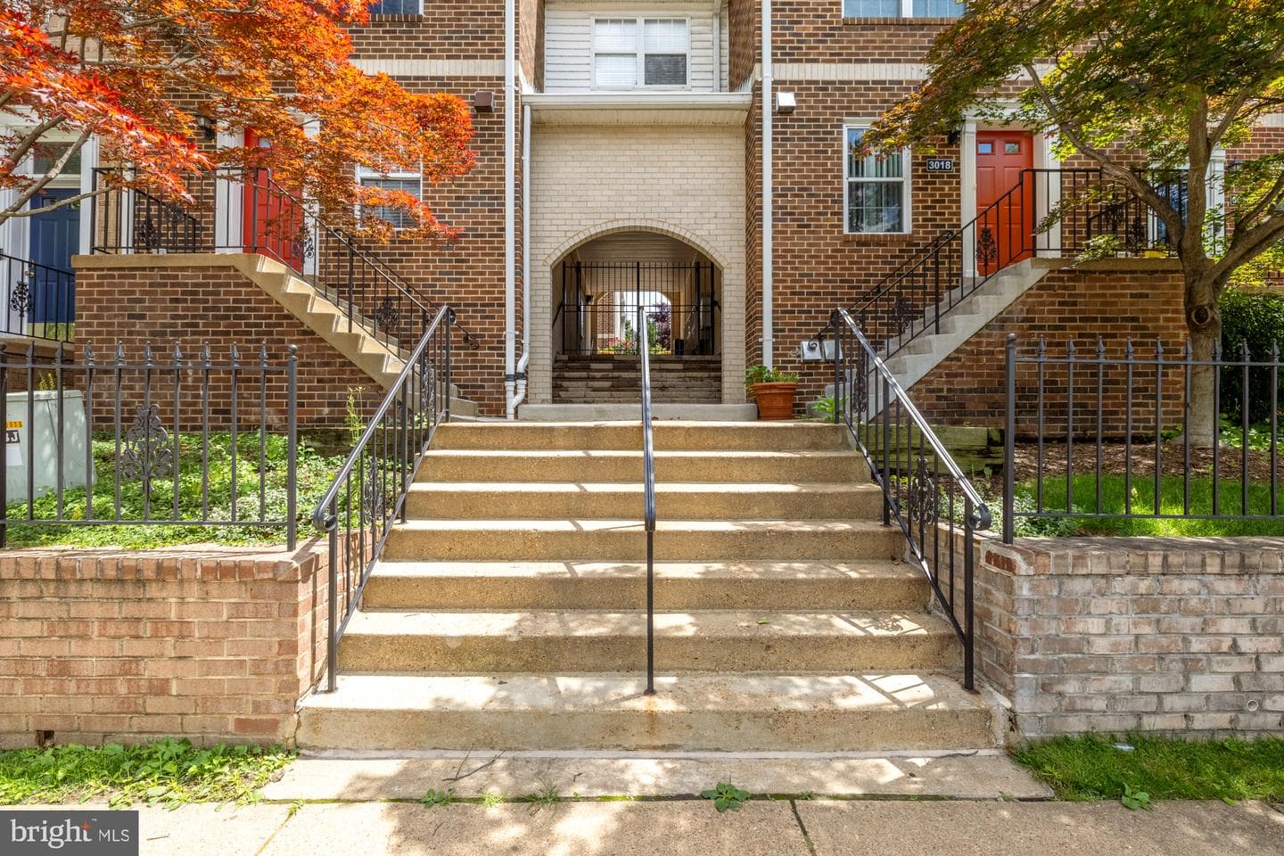 3034 S Glebe Road photo 45