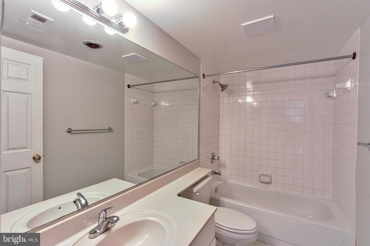 1050 N Taylor Street #1-201 photo 10