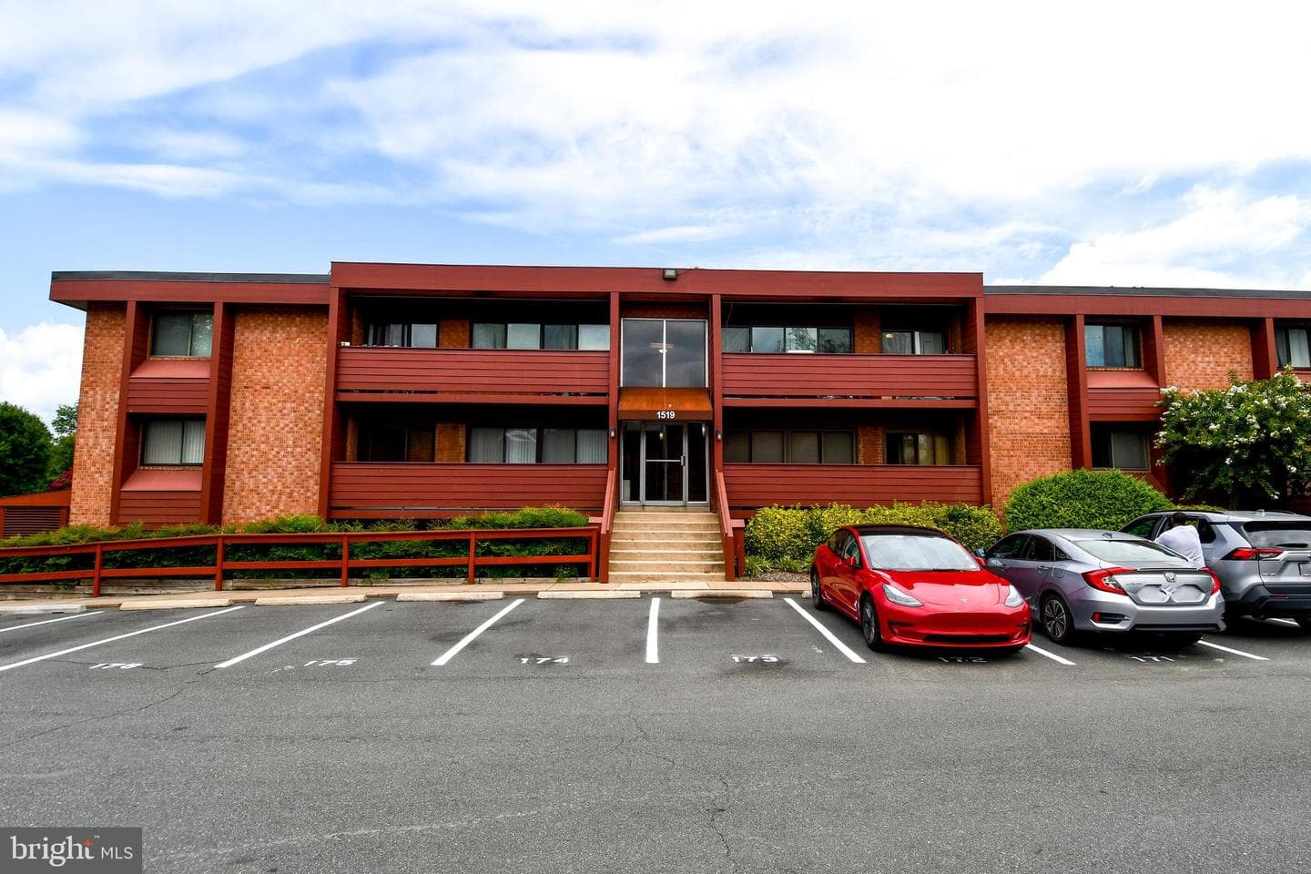 1519 S George Mason Drive #10 photo 29