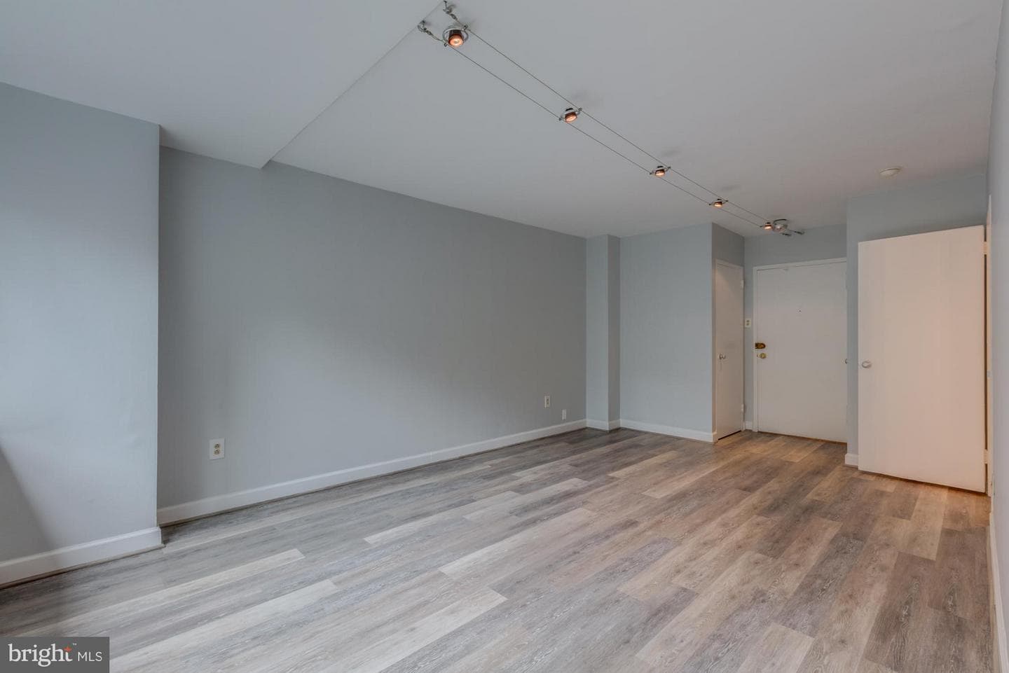 1021 Arlington Boulevard #647 photo 14