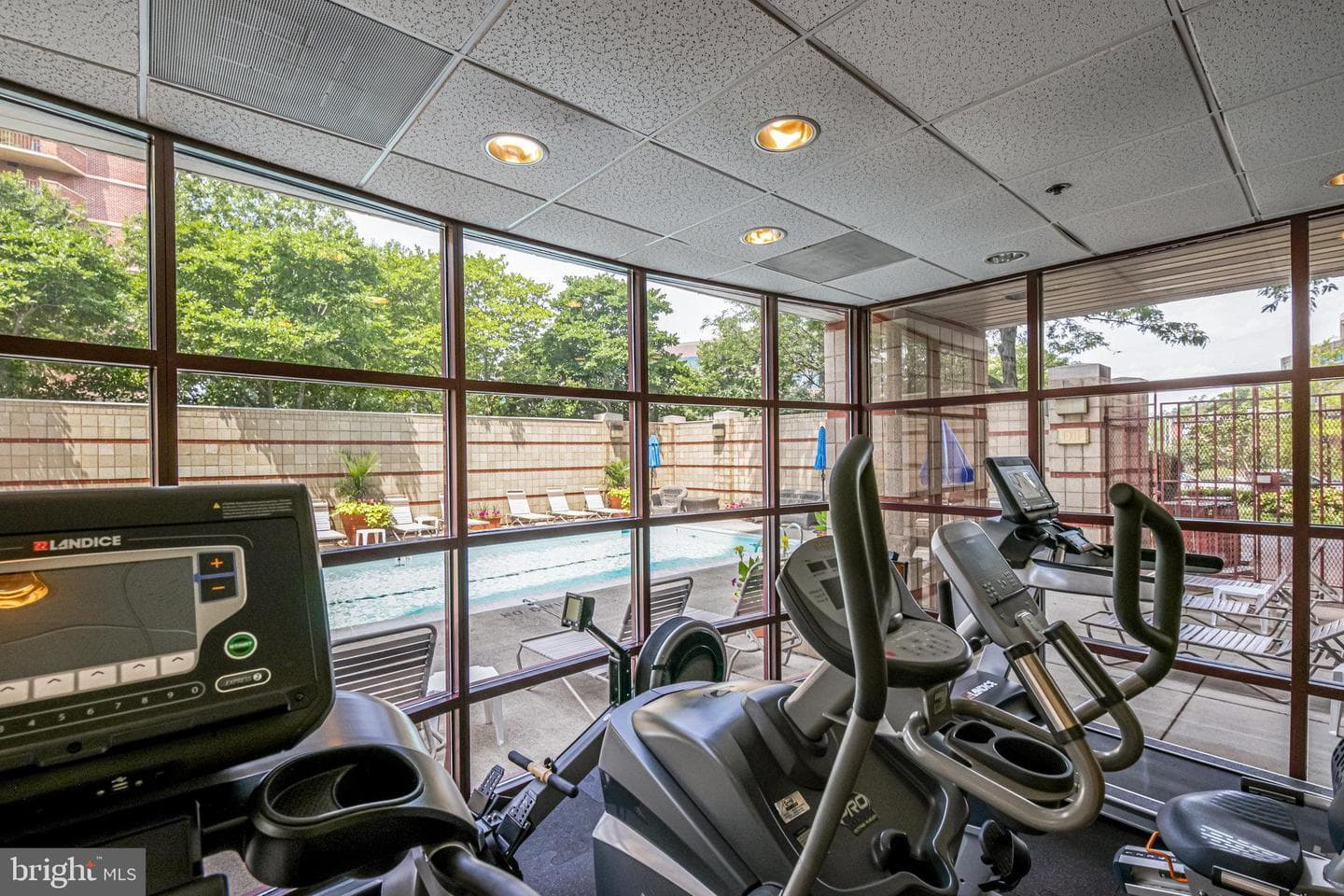 2400 Clarendon Boulevard #105 photo 25