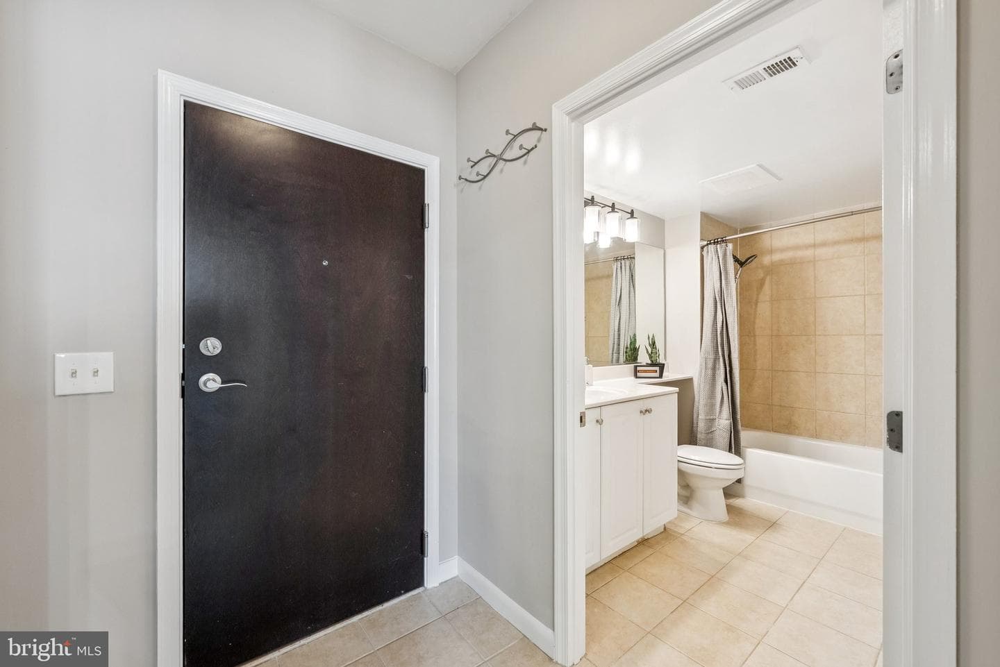 851 N Glebe Road #415 photo 15