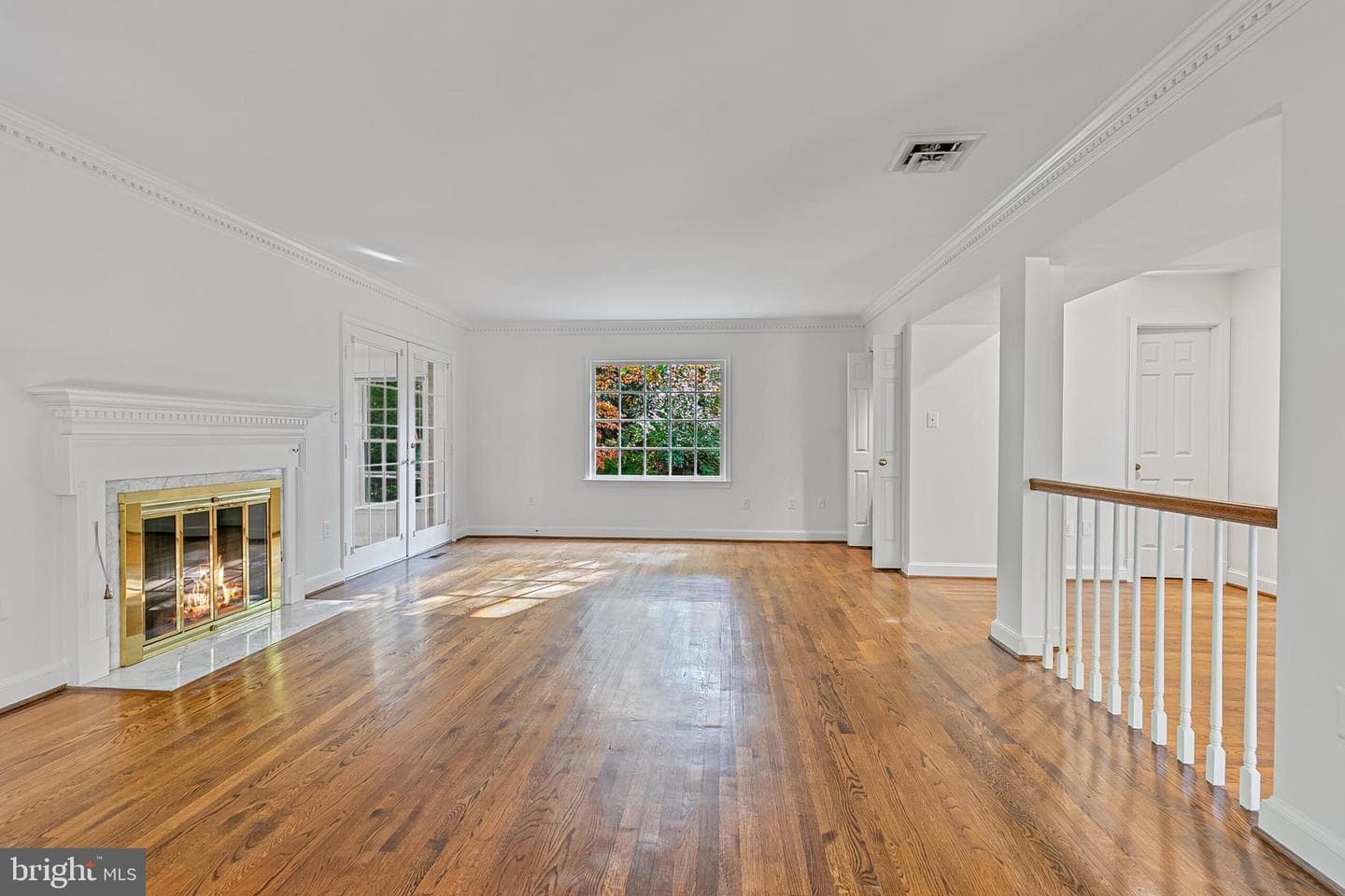 2424 S Queen Street photo 17