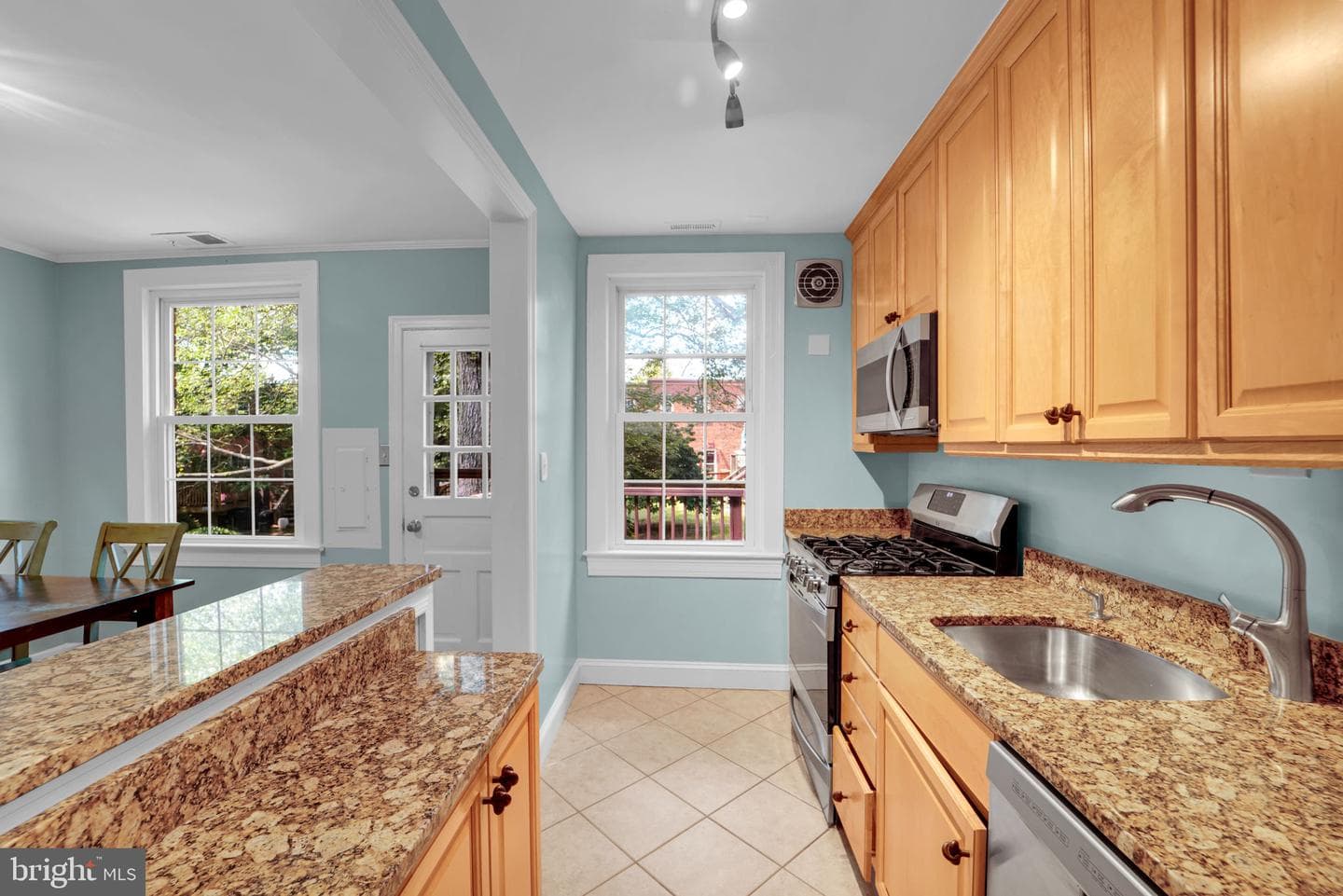 1300 S Barton Street #334 photo 13