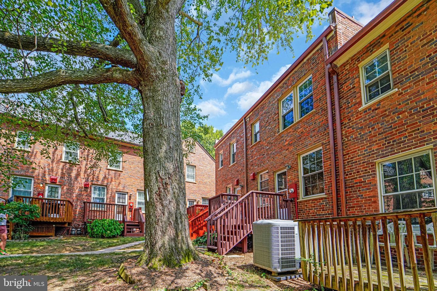 1300 S Barton Street #334 photo 36