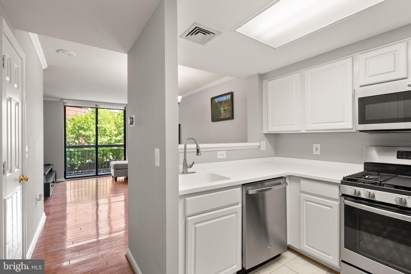 3830 9th Street N #208e photo 3