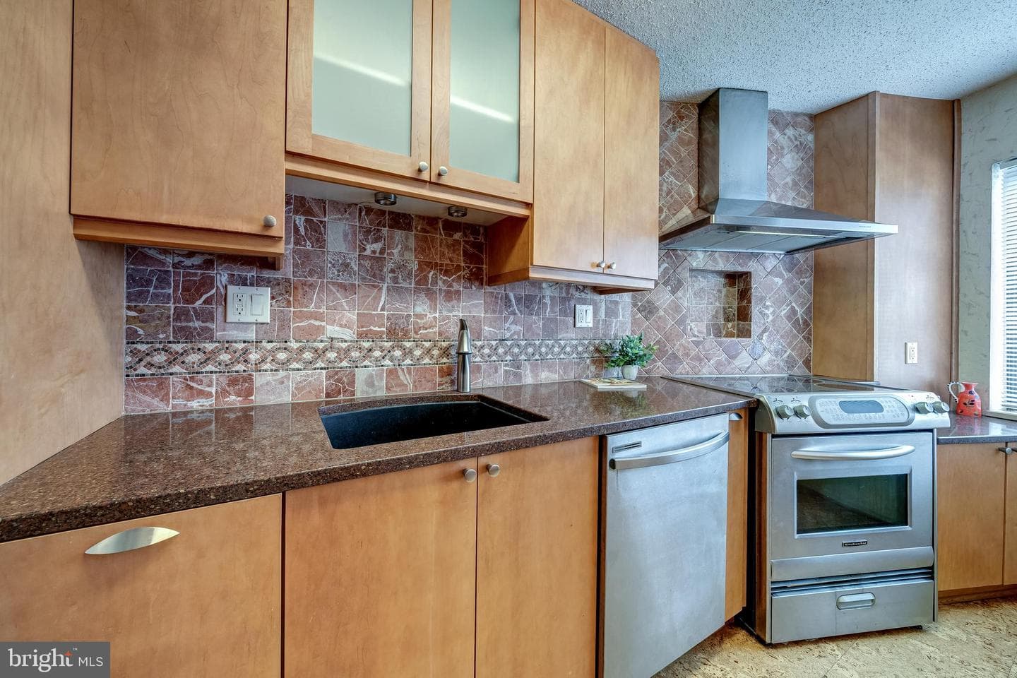1600 N Oak Street #1204 photo 10