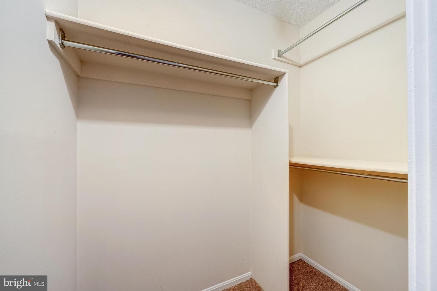 1600 N Oak Street #1204 photo 14