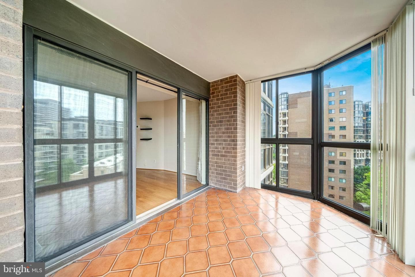 1600 N Oak Street #1204 photo 19