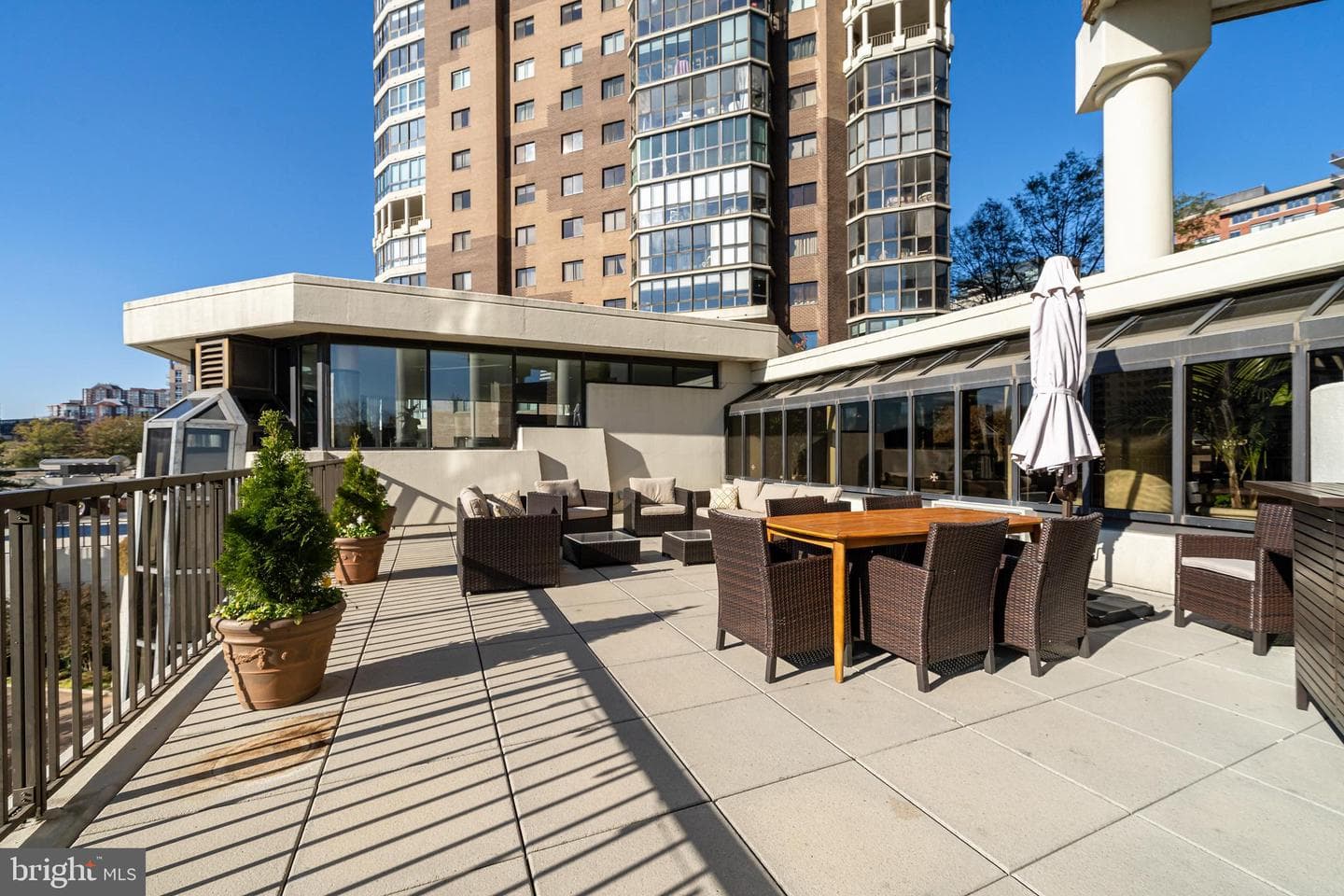 1600 N Oak Street #1204 photo 23