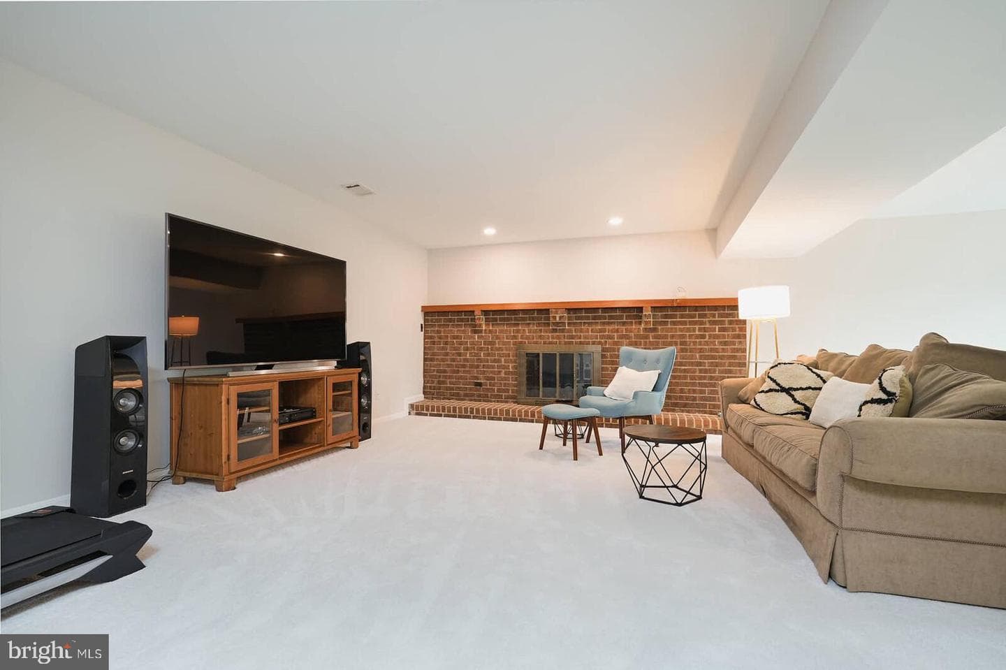 6012 2nd Street N photo 37