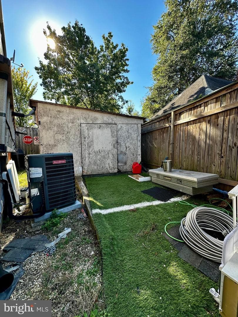 606 S Glebe Road photo 28