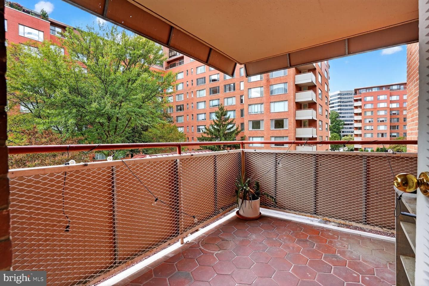 1021 Arlington Boulevard #643 photo 15