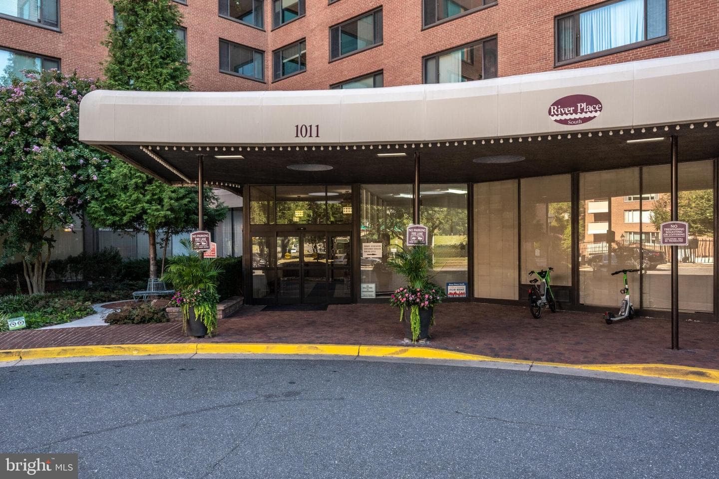 1011 Arlington Boulevard #919 photo 24
