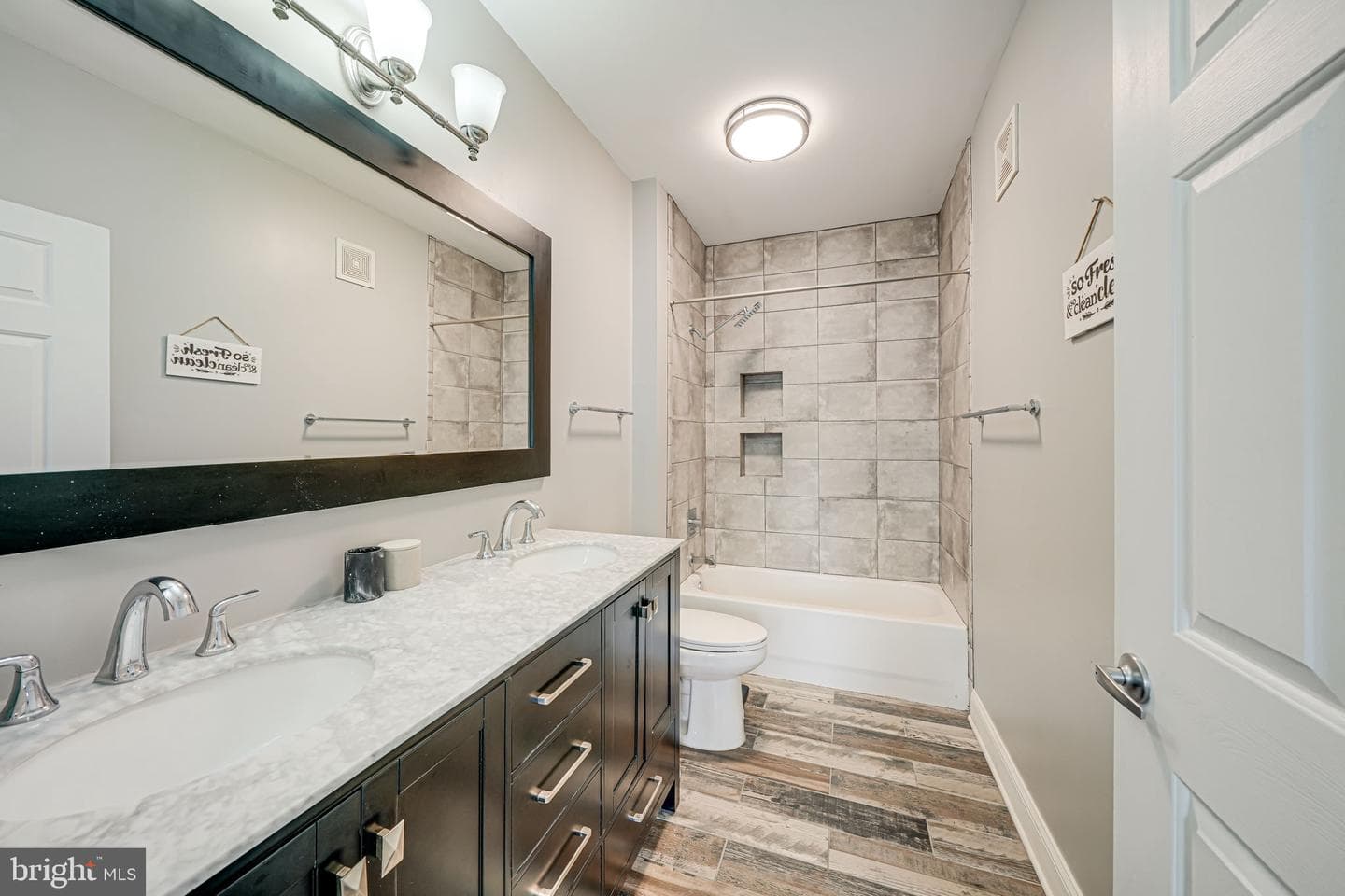801 S Greenbrier Street #113 photo 18