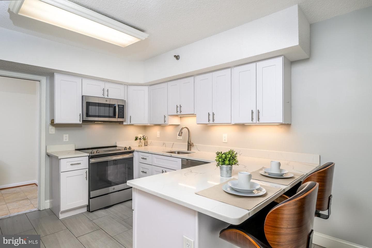 1016 S Wayne Street S #604 photo 17