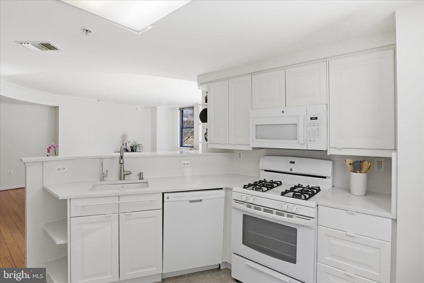 3835 9th Street N #201e photo 10