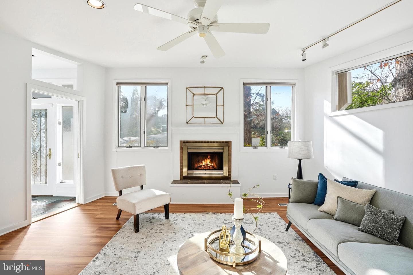 2745 N Radford Street photo 12
