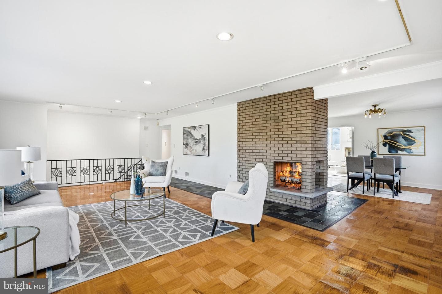 2745 N Radford Street photo 22