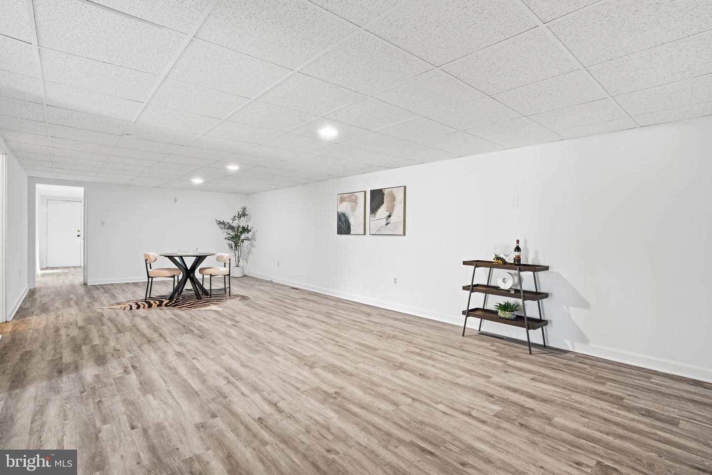 2745 N Radford Street photo 39