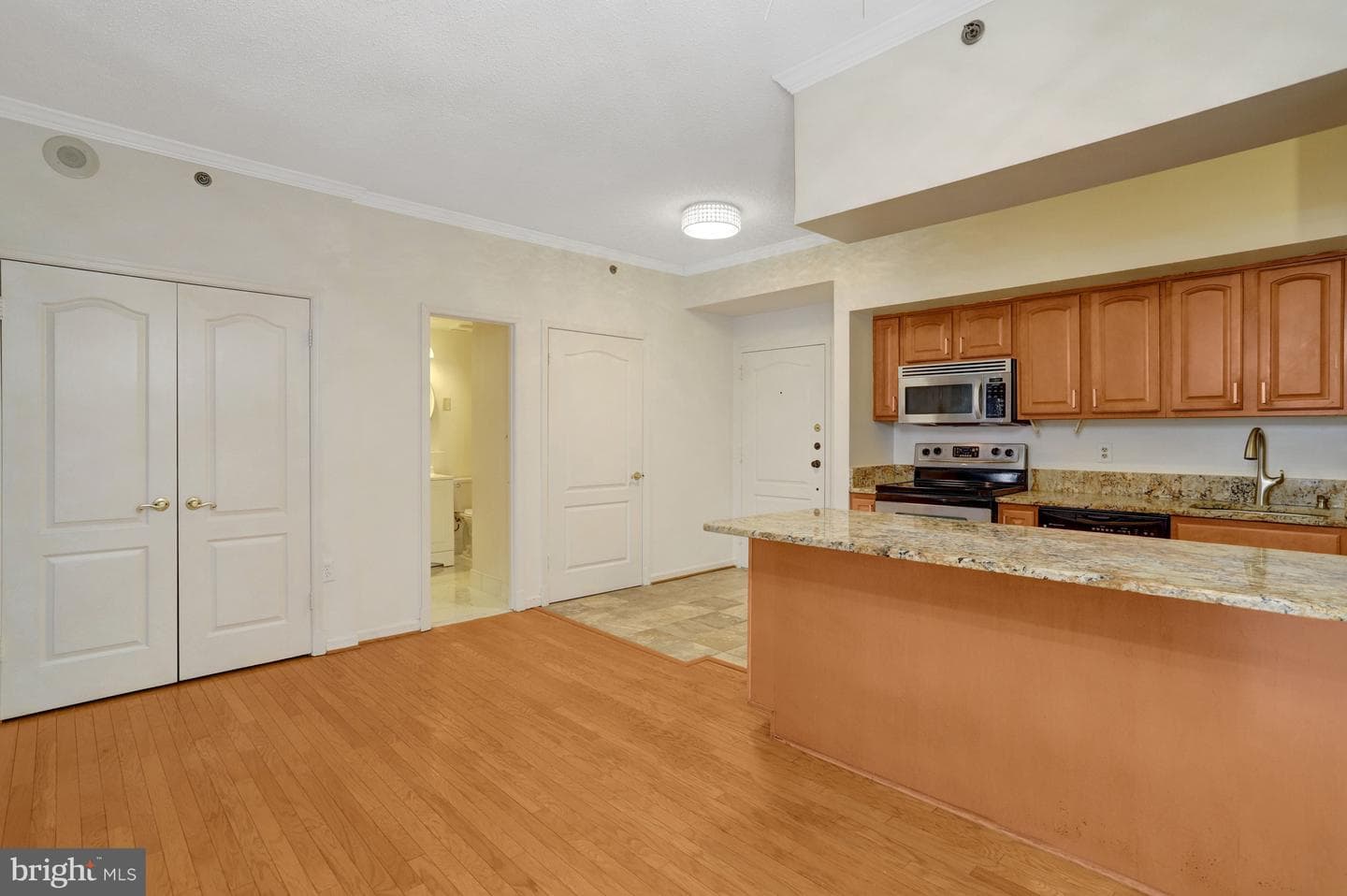 1211 S Eads Street #1011 photo 14