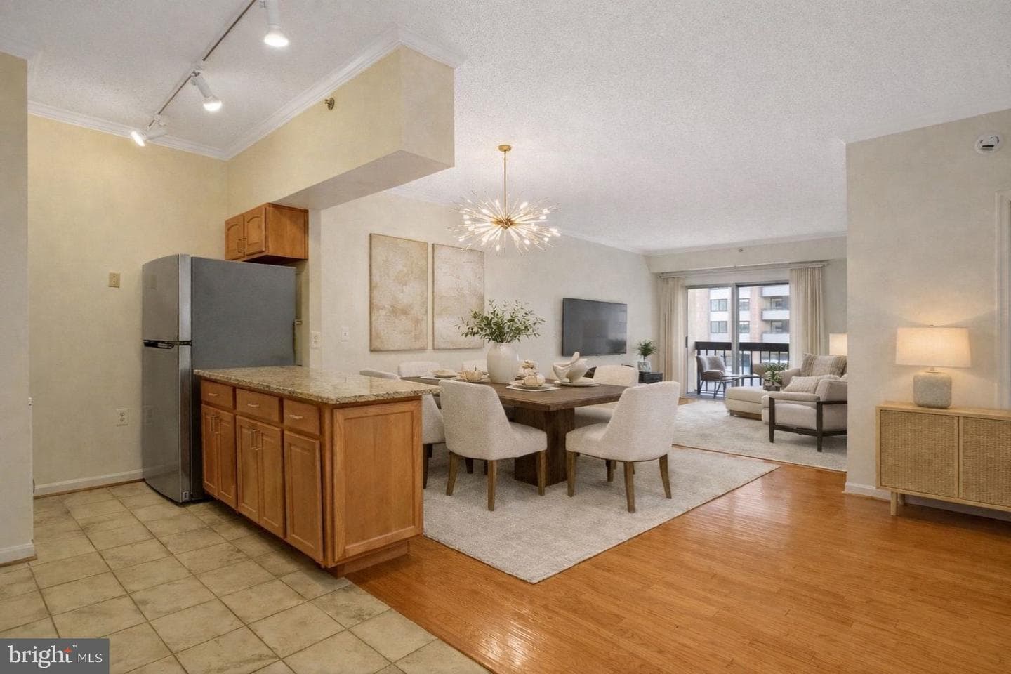 1211 S Eads Street #1011 photo 2