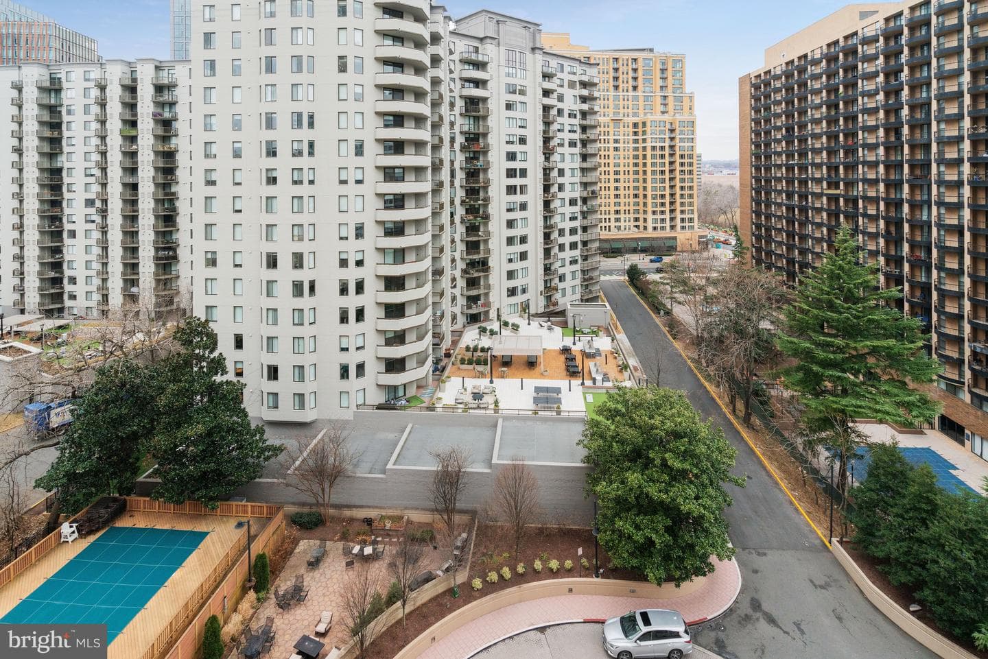 1211 S Eads Street #1011 photo 27