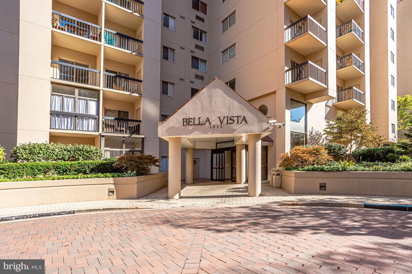 1211 S Eads Street #1011 photo 30