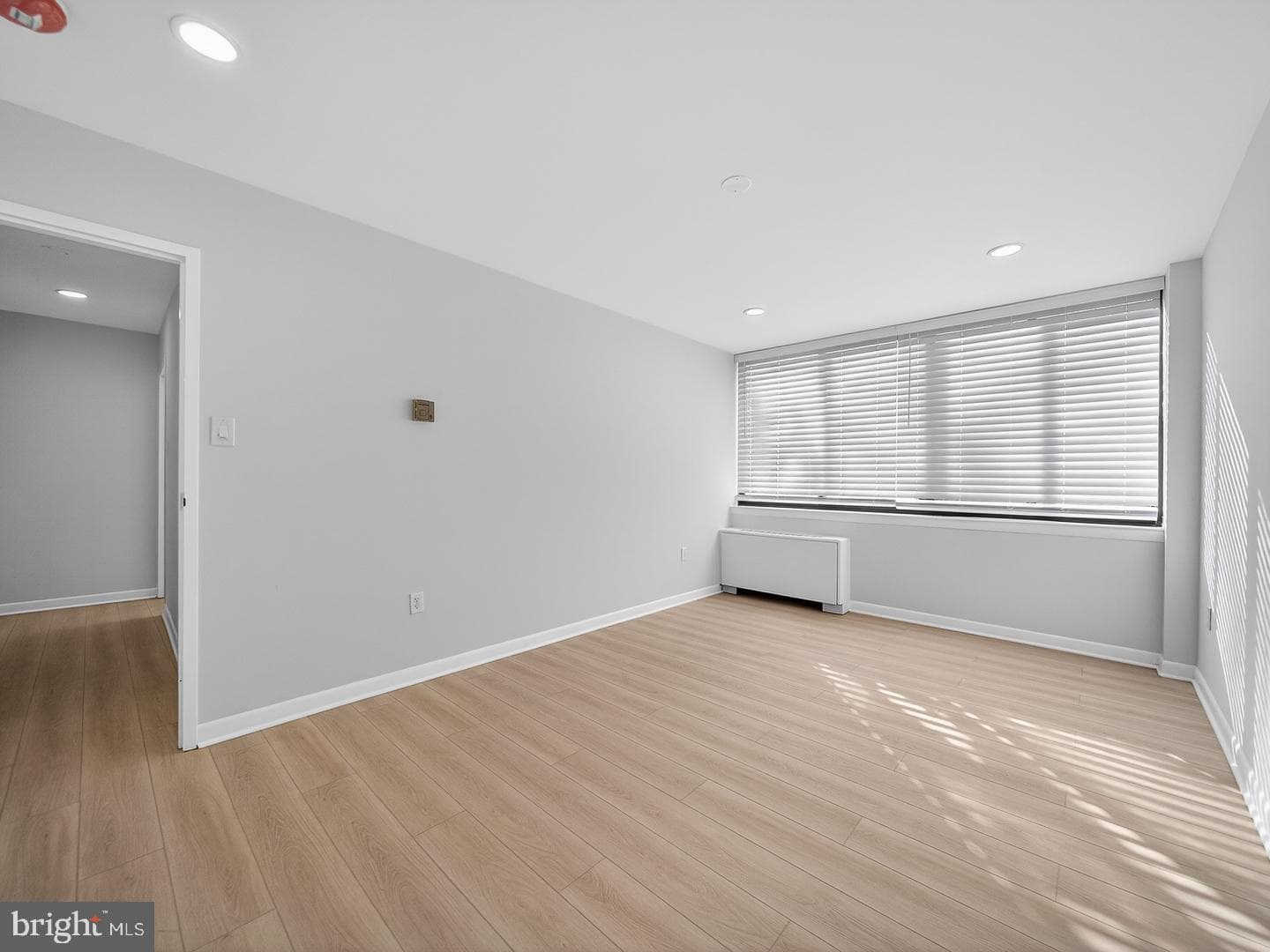 4390 Lorcom Lane #410 photo 11