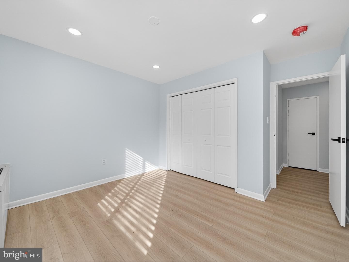 4390 Lorcom Lane #410 photo 12