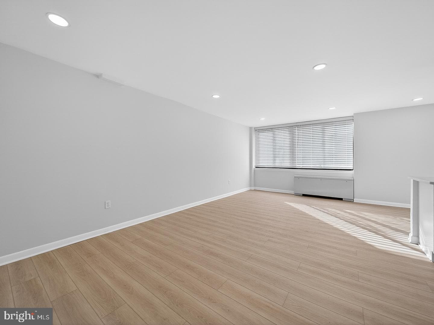 4390 Lorcom Lane #410 photo 16