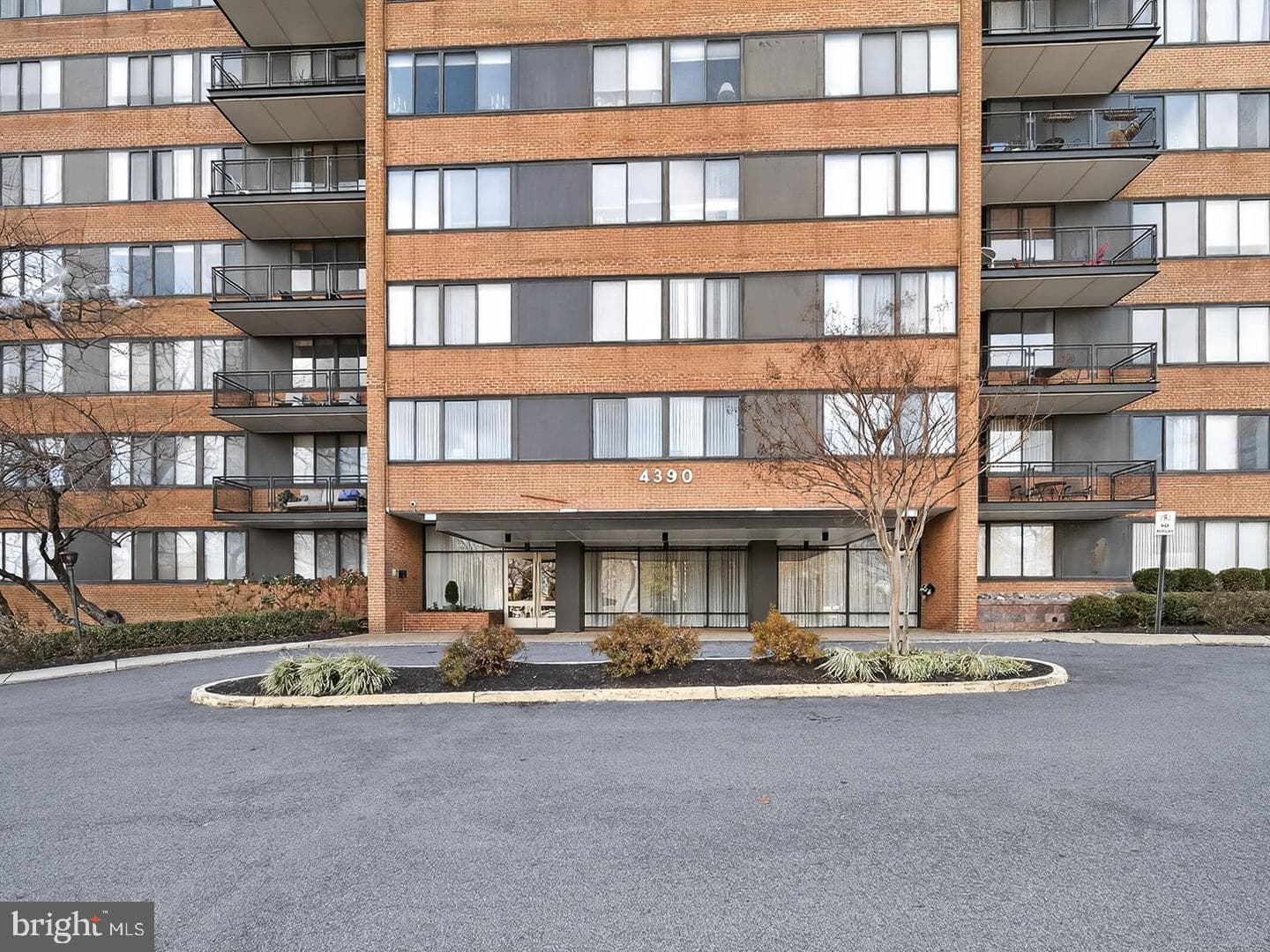 4390 Lorcom Lane #410 photo 26