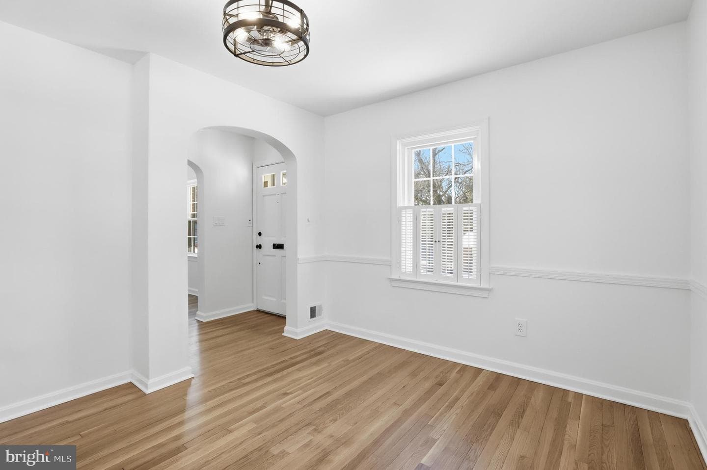 1135 N Powhatan Street N photo 10