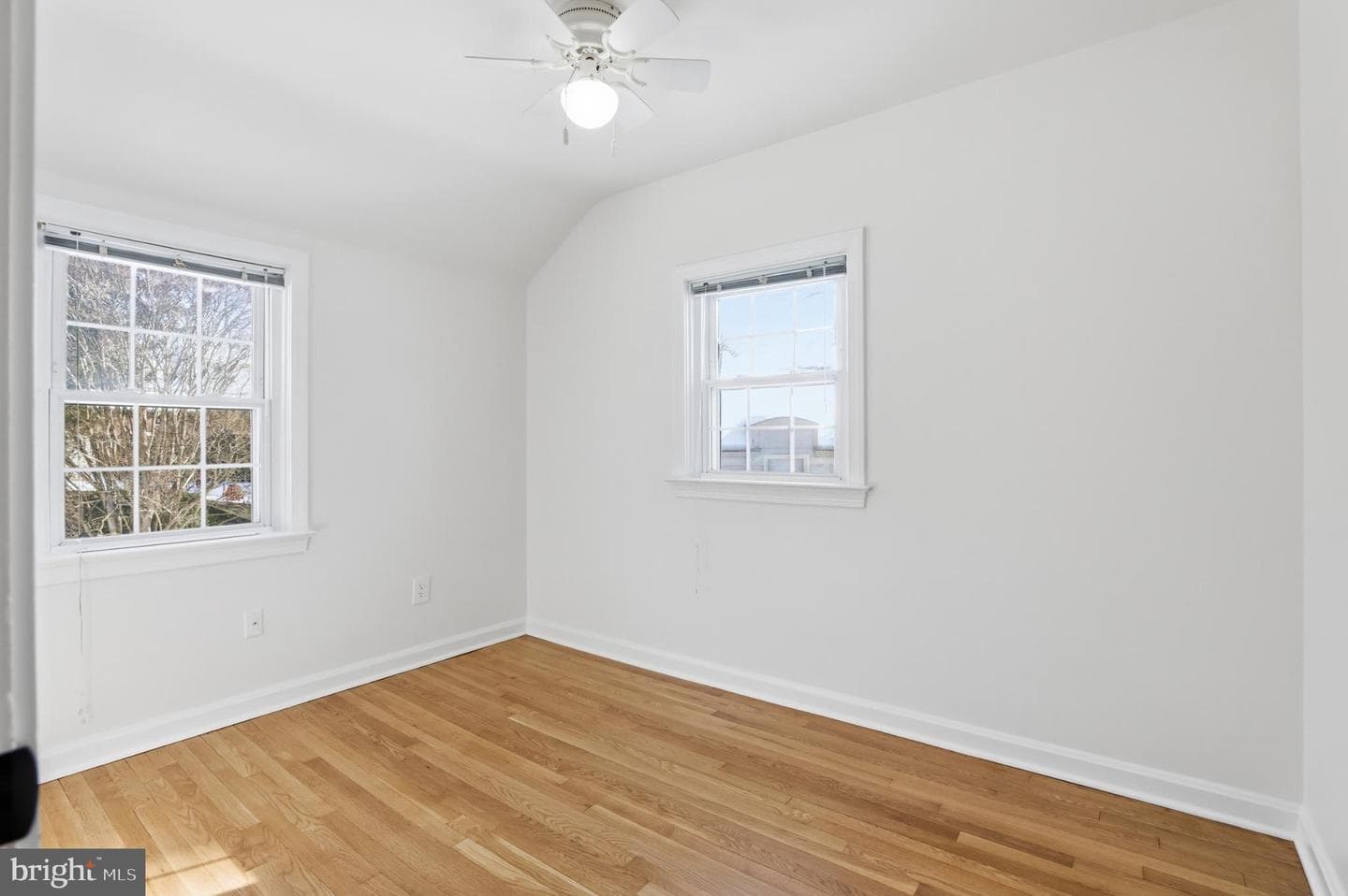1135 N Powhatan Street N photo 17