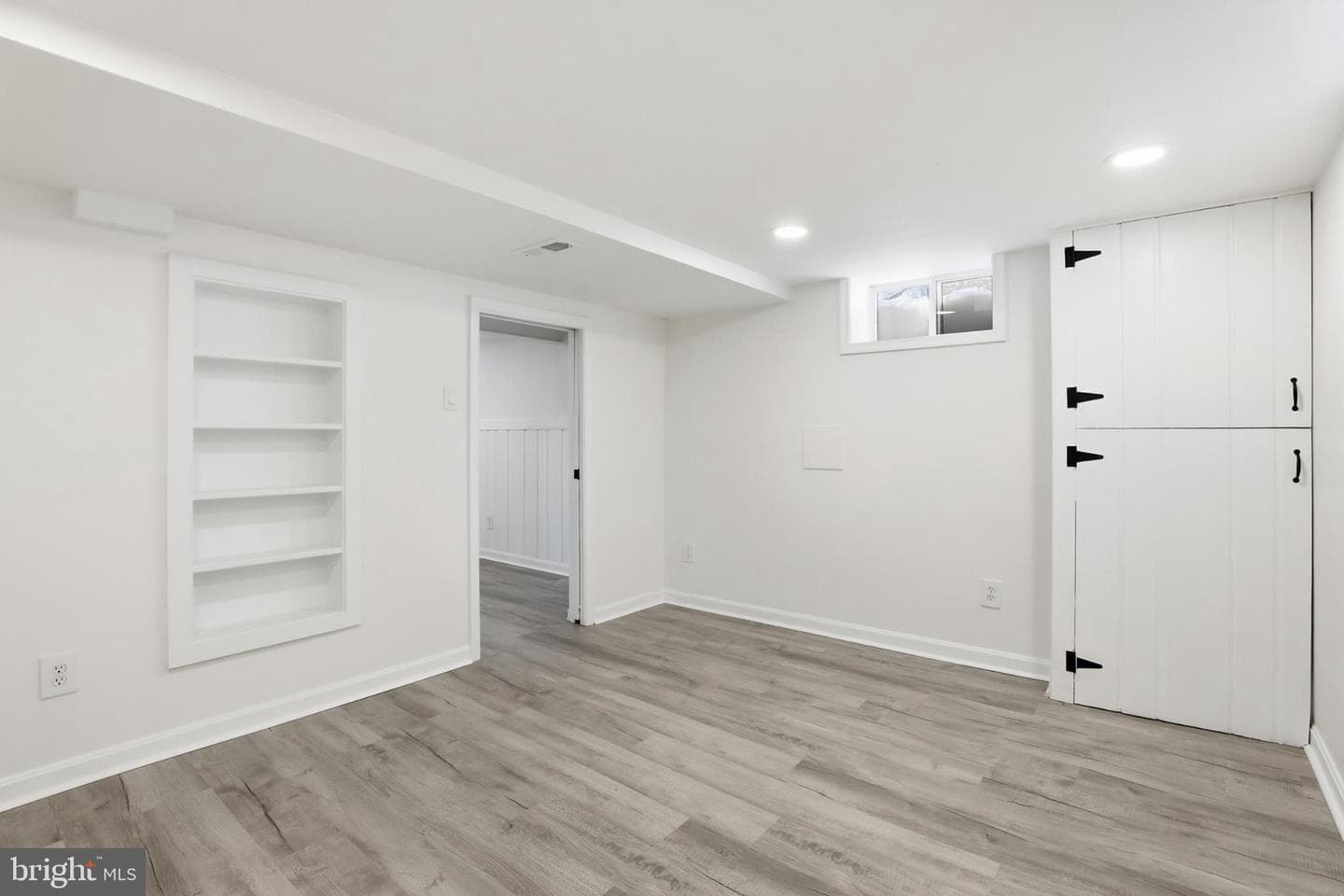 1135 N Powhatan Street N photo 26