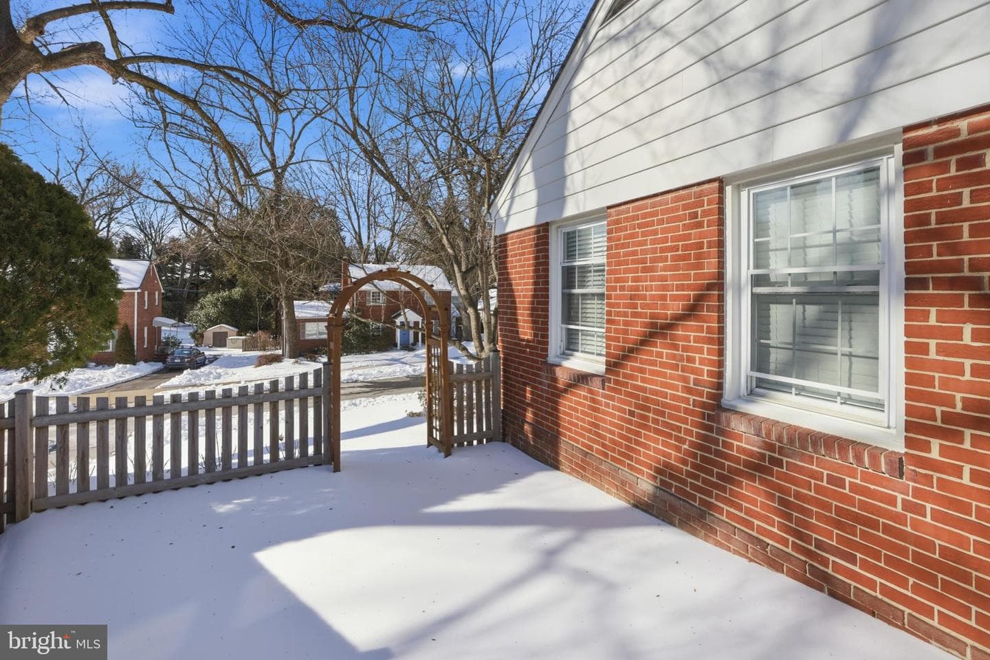 1135 N Powhatan Street N photo 31