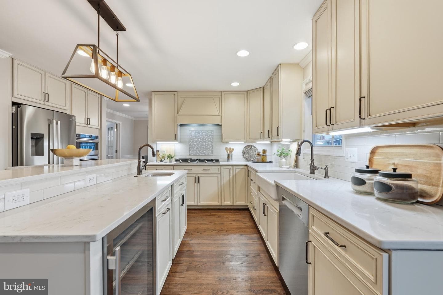 520 N Kensington Street N photo 11
