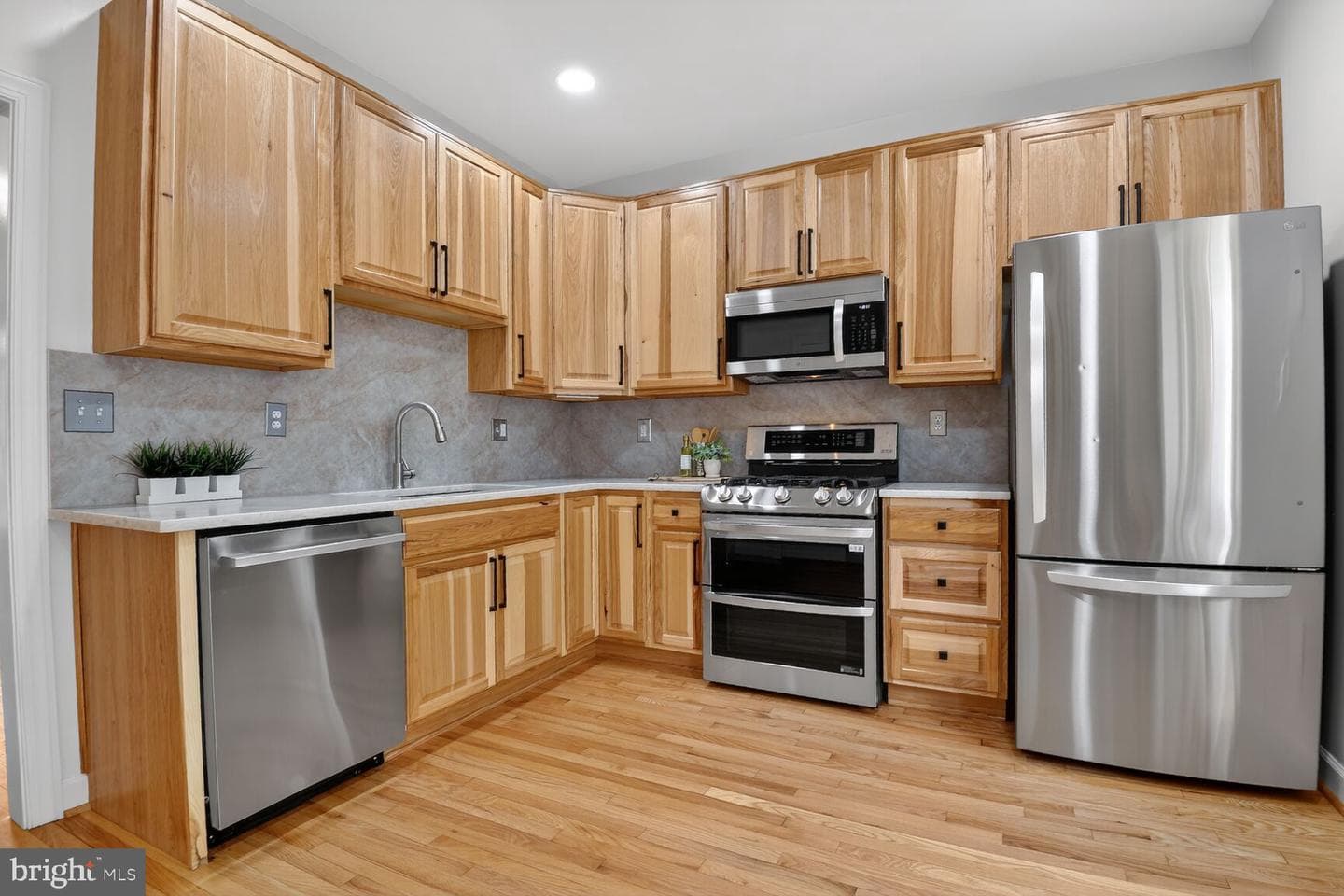 1113 N Stuart Street photo 12