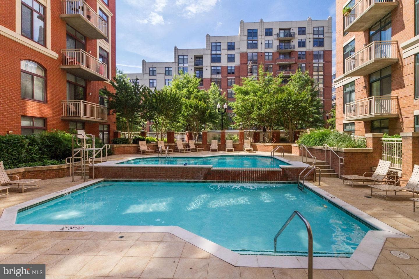 1220 N Fillmore Street #602 photo 33