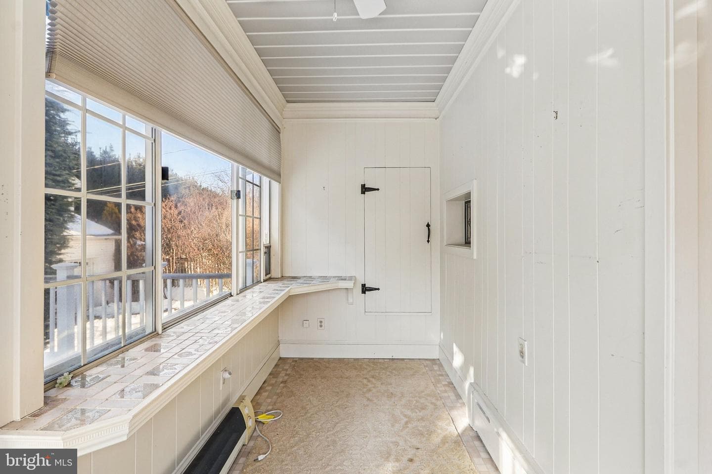 1922 S Arlington Ridge Road photo 36